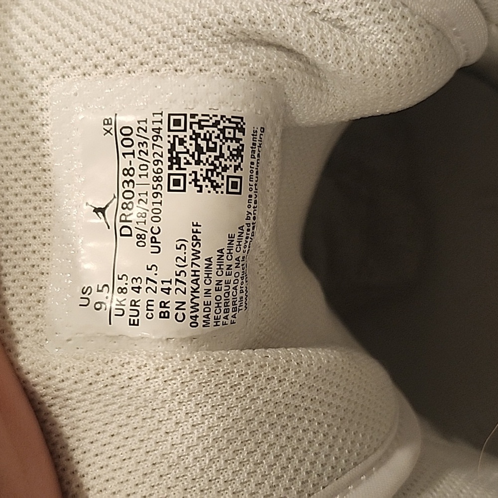 Air Jordan 1 Mid Paris White Navy Sneakers DR8038-100 Men's Size 9.5 - Picture 5 of 6